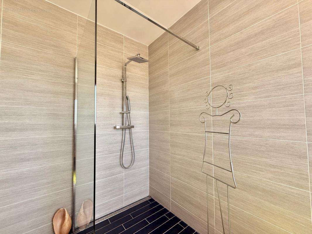 Maison familiale récente – 4 chambres – Terrain de 1500m² – Aucuns travaux à prévoir - photo 15