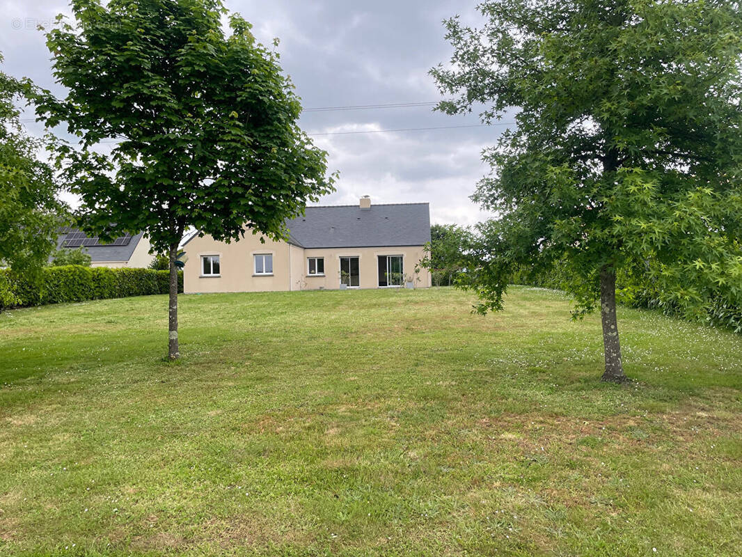 Maison à SAINT-MARS-DU-DESERT