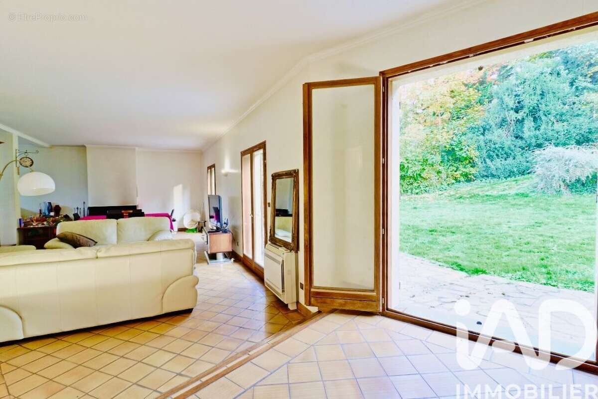 Photo 5 - Maison à RUEIL-MALMAISON