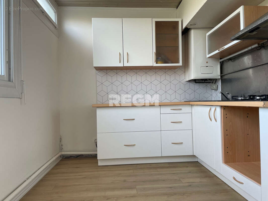 Appartement à CARBON-BLANC