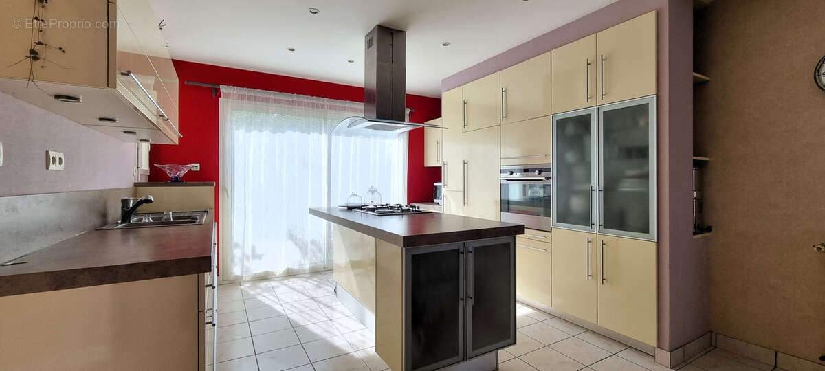 Belle maison d'habitation avec un terrain constructible - photo 3