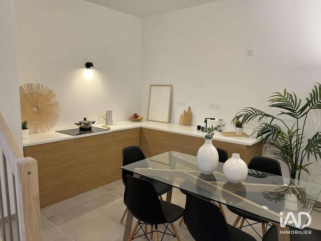Photo 3 - Appartement à MARSEILLE-10E