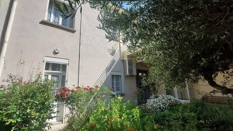 Maison à CHATEAURENARD