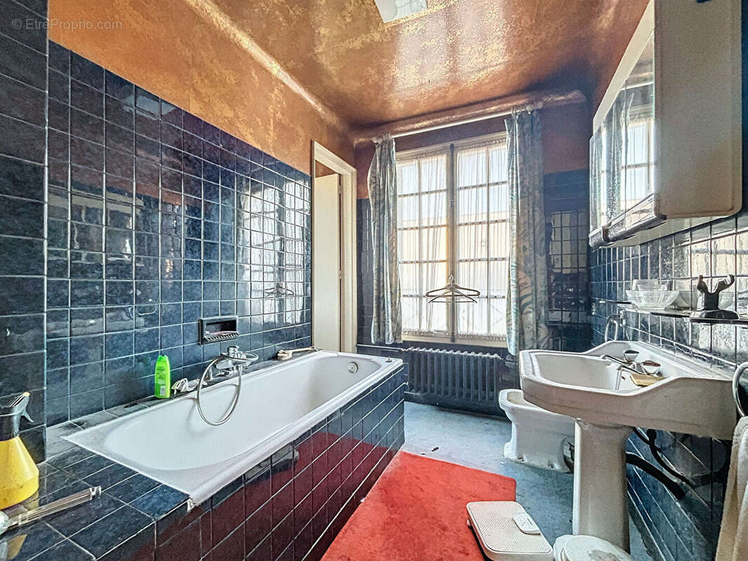 Maison à SAINT-MAUR-DES-FOSSES