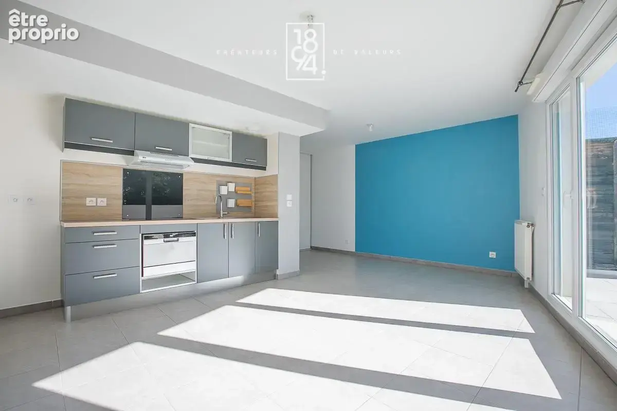 Appartement T3 à vendre Marseille 5ème (13005) I 54 m2 I Terrasse de 46 m2 I SAINT-PIERRE - photo 4