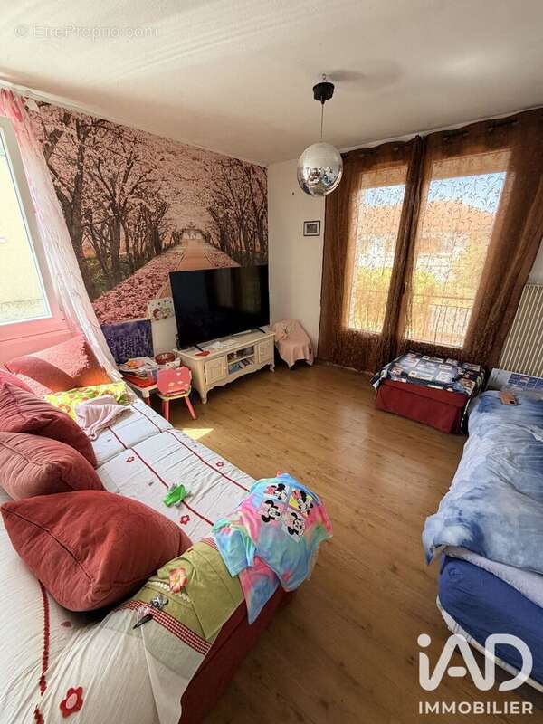 Maison 105 m² à Clos-Fontaine  - photo 5