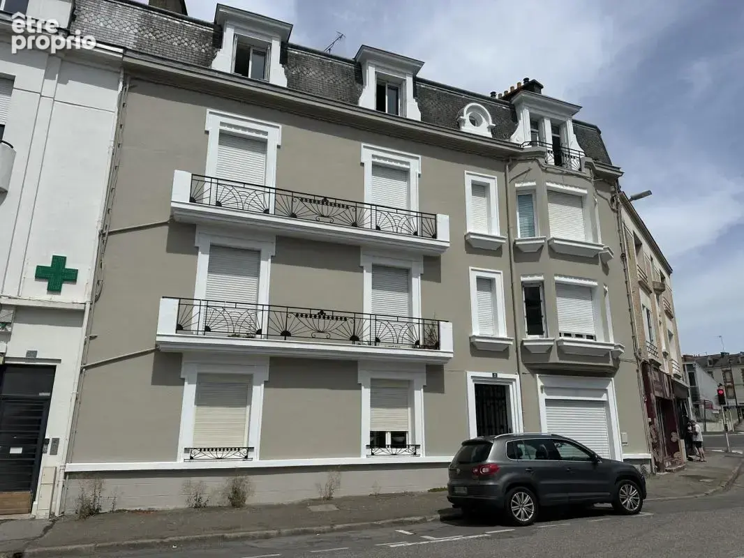 Loft d'exception – 145 m² au sol – Volumes spectaculaires – Charme industriel - photo 20