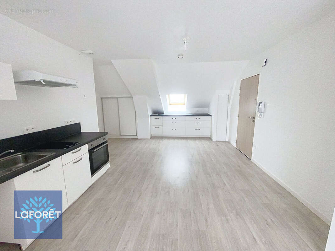 Appartement à FOUGERES