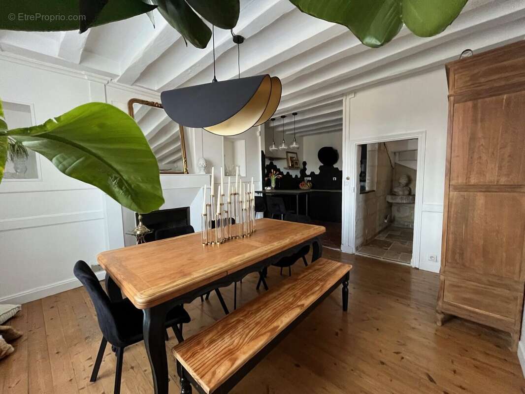 Maison à SOUZAY-CHAMPIGNY