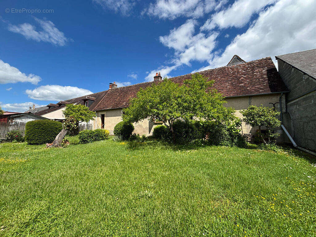 Maison à FUSSY
