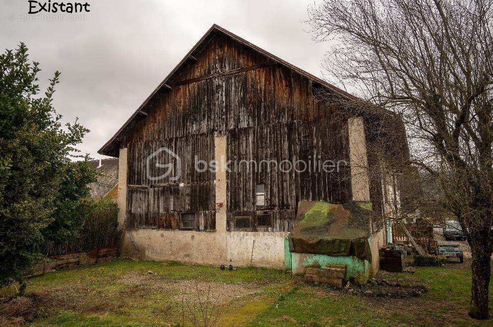 Appartement à VALLIERES