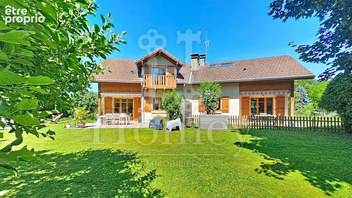 VIRY MALAGNY - Maison T7 312m2 Utiles - Logement T2 Indépendant - 400m Frontière Suisse - Terrain 1070m2 Pisci - photo 7