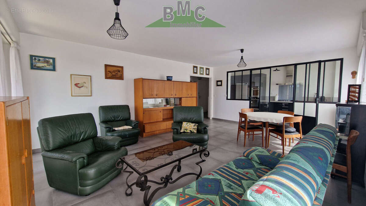 Appartement à LE PLESSIS-BOUCHARD