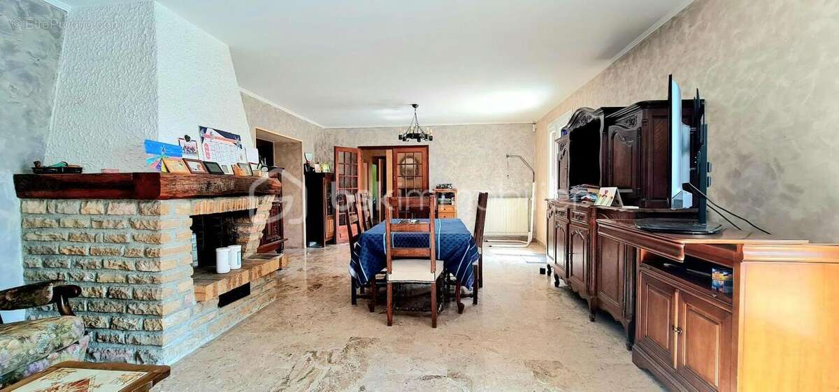 Maison à NUITS-SAINT-GEORGES