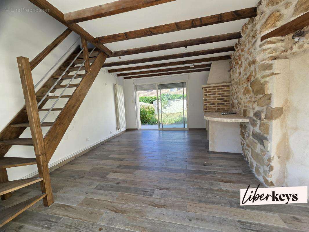 Maison à MARCOUSSIS