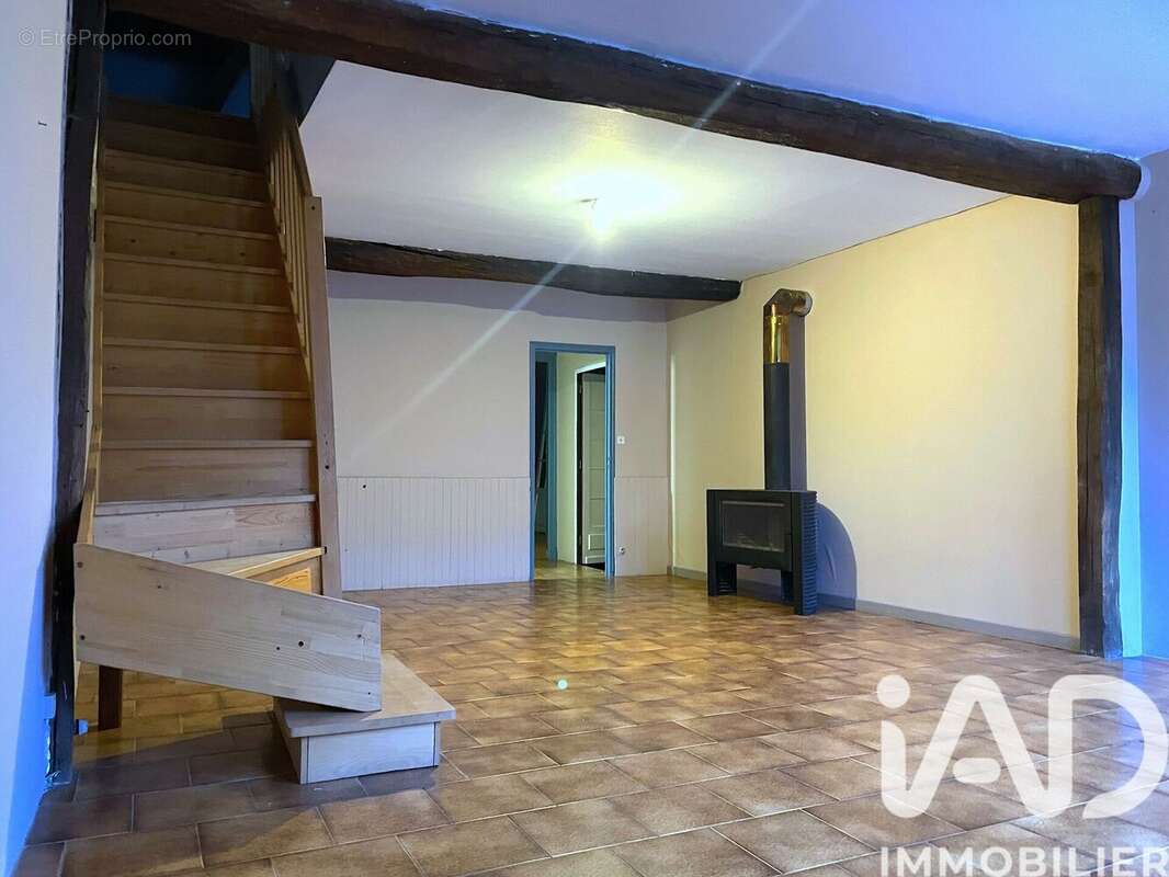 Photo 2 - Maison à ERVY-LE-CHATEL