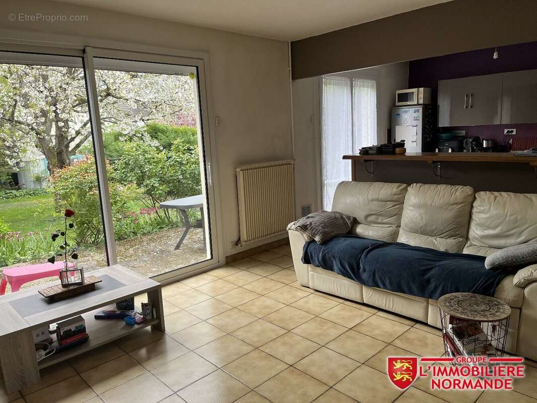 Maison à LE VAUDREUIL