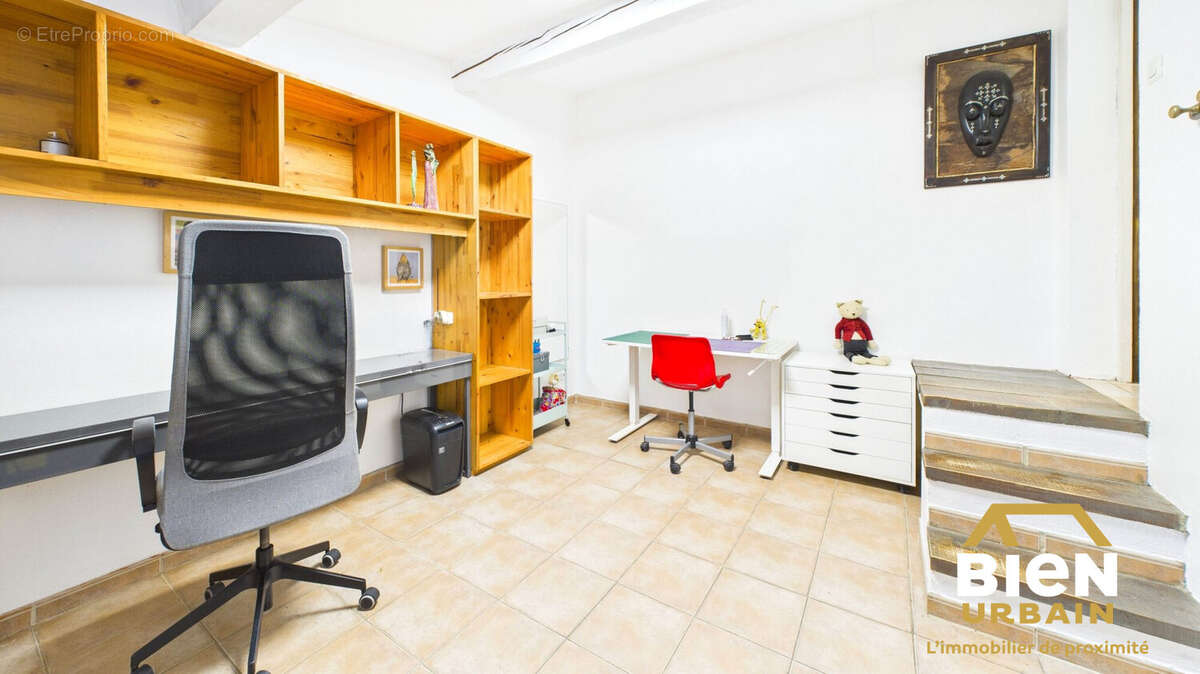 Maison à BELLEGARDE