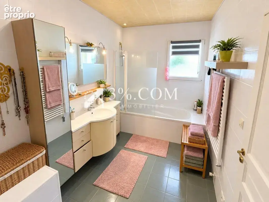 MAISON T7 Plain-pied 175,26 m2 + Garage 18 m2 / Terrain 1 00 - photo 13