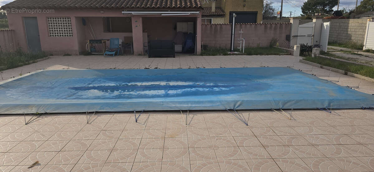 Maison à MORIERES-LES-AVIGNON