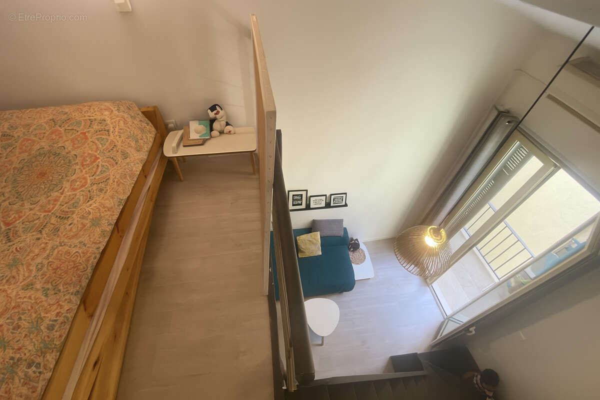 Appartement à ROQUEBRUNE-CAP-MARTIN