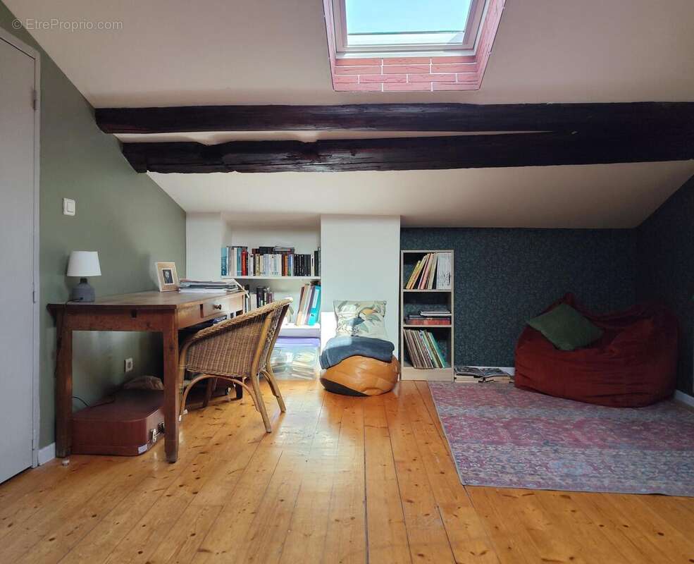 Appartement 74 m² à Soucieu-En-Jarrest  - photo 7