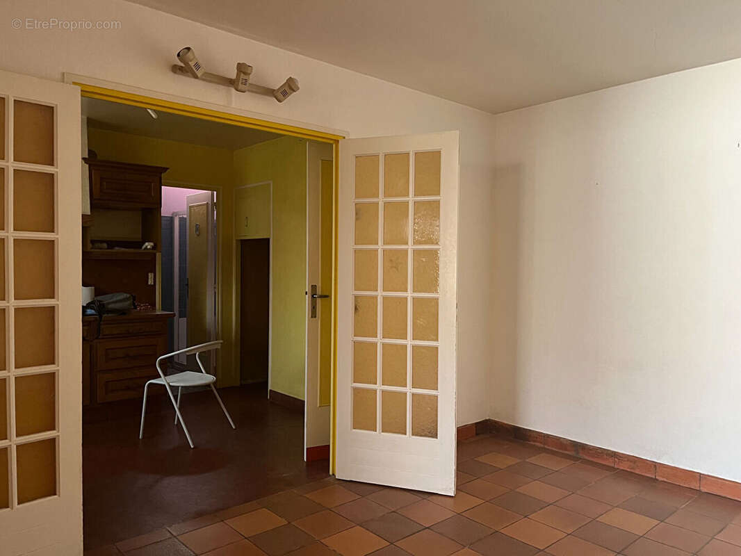 Maison de ville 4 pièces à vendre à Romilly-sur-Andelle avec jardin et garage - photo 3