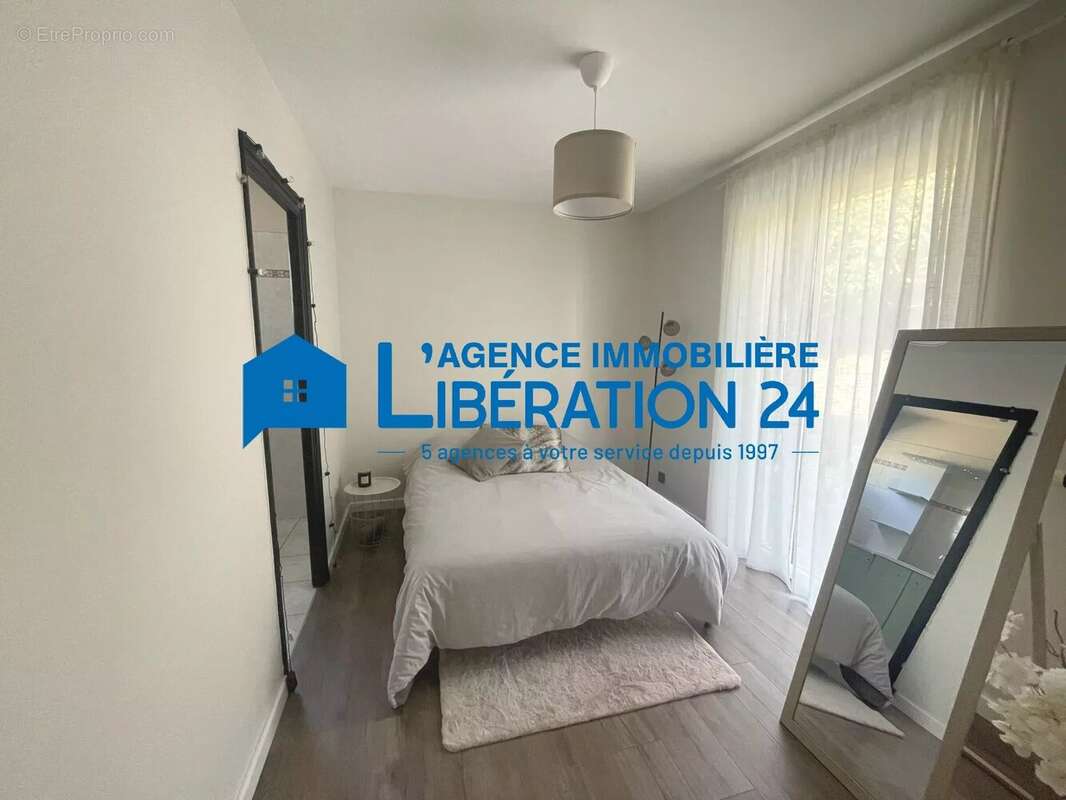 Maison plain pied 105 m² Sous Sol 115 m² Terrain 1289 m² - photo 12