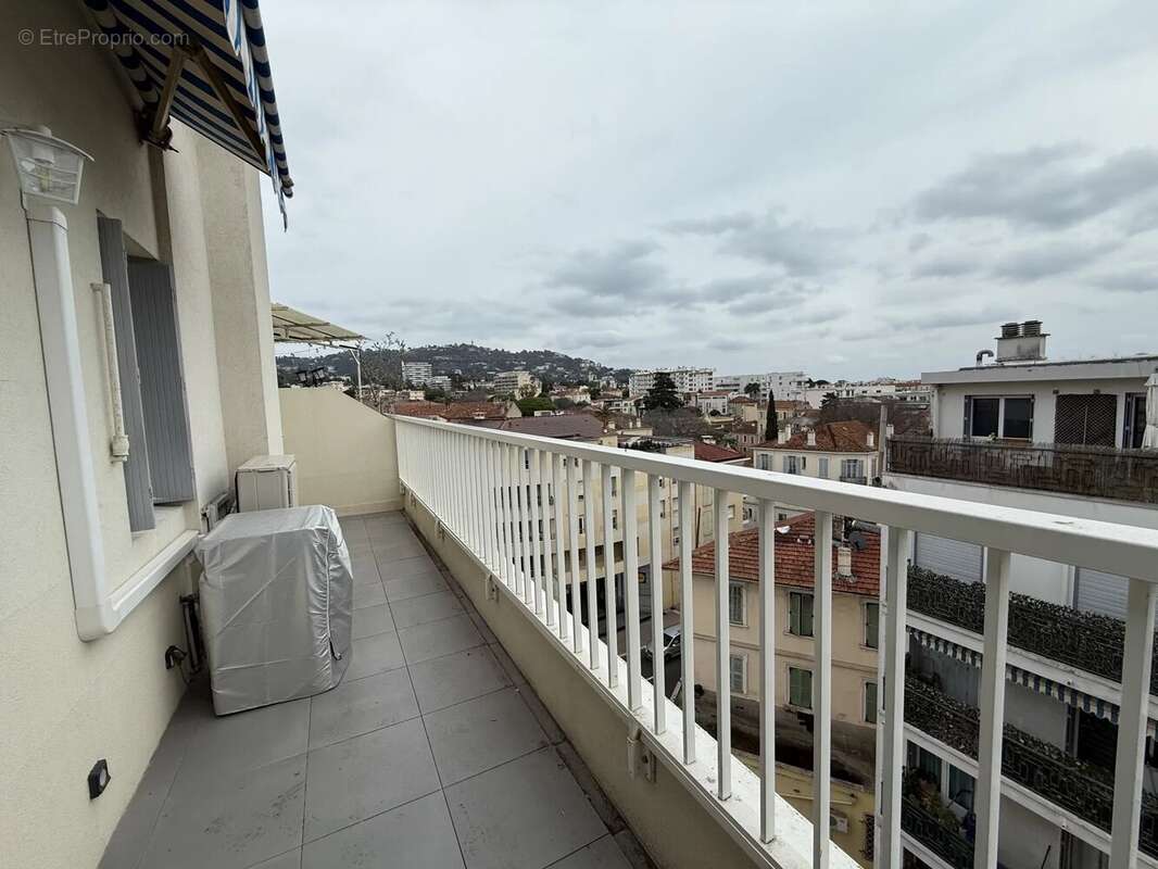 Appartement à CANNES