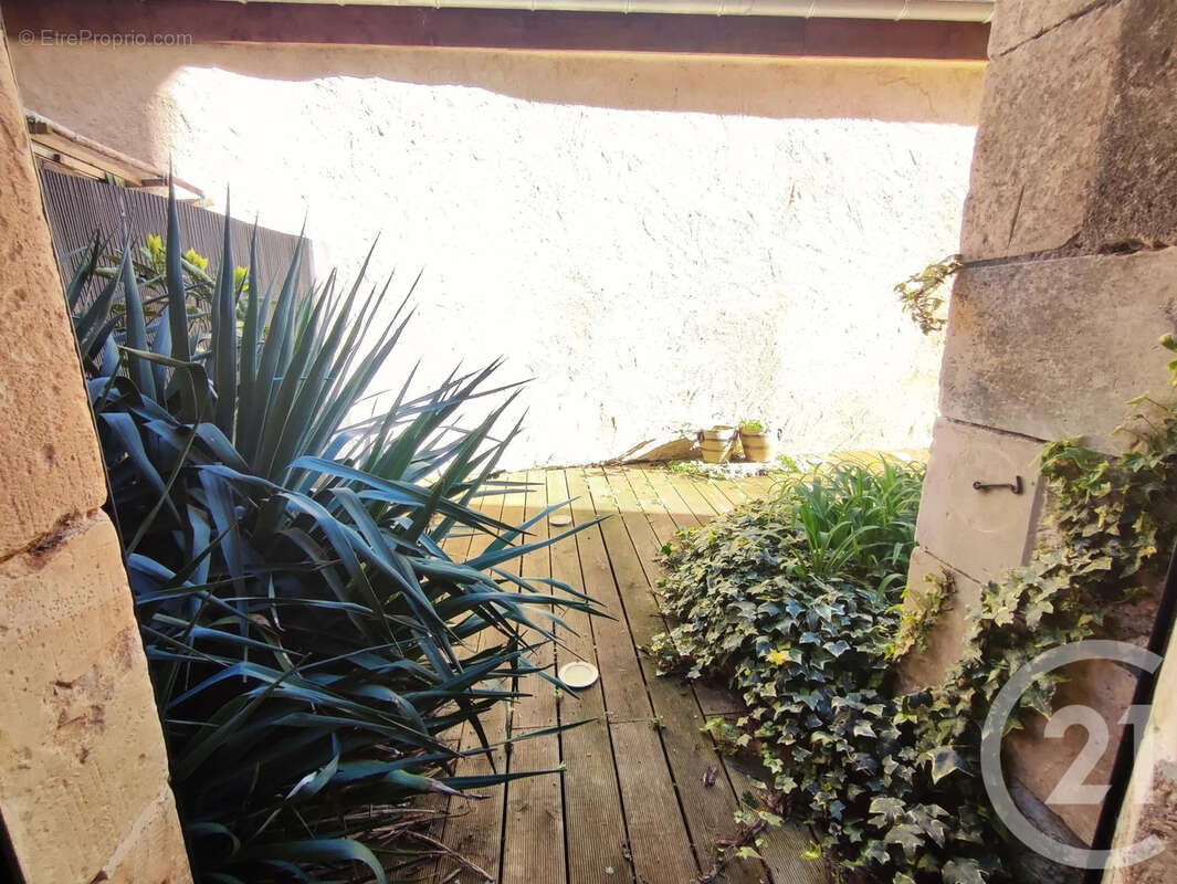 Maison à DONZY