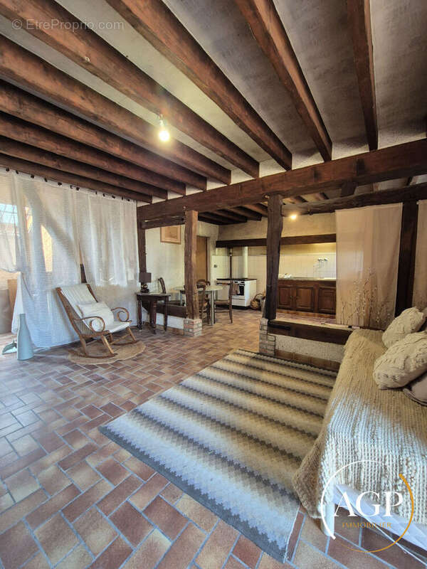 Maison gâtinaise avec dépendances - photo 6