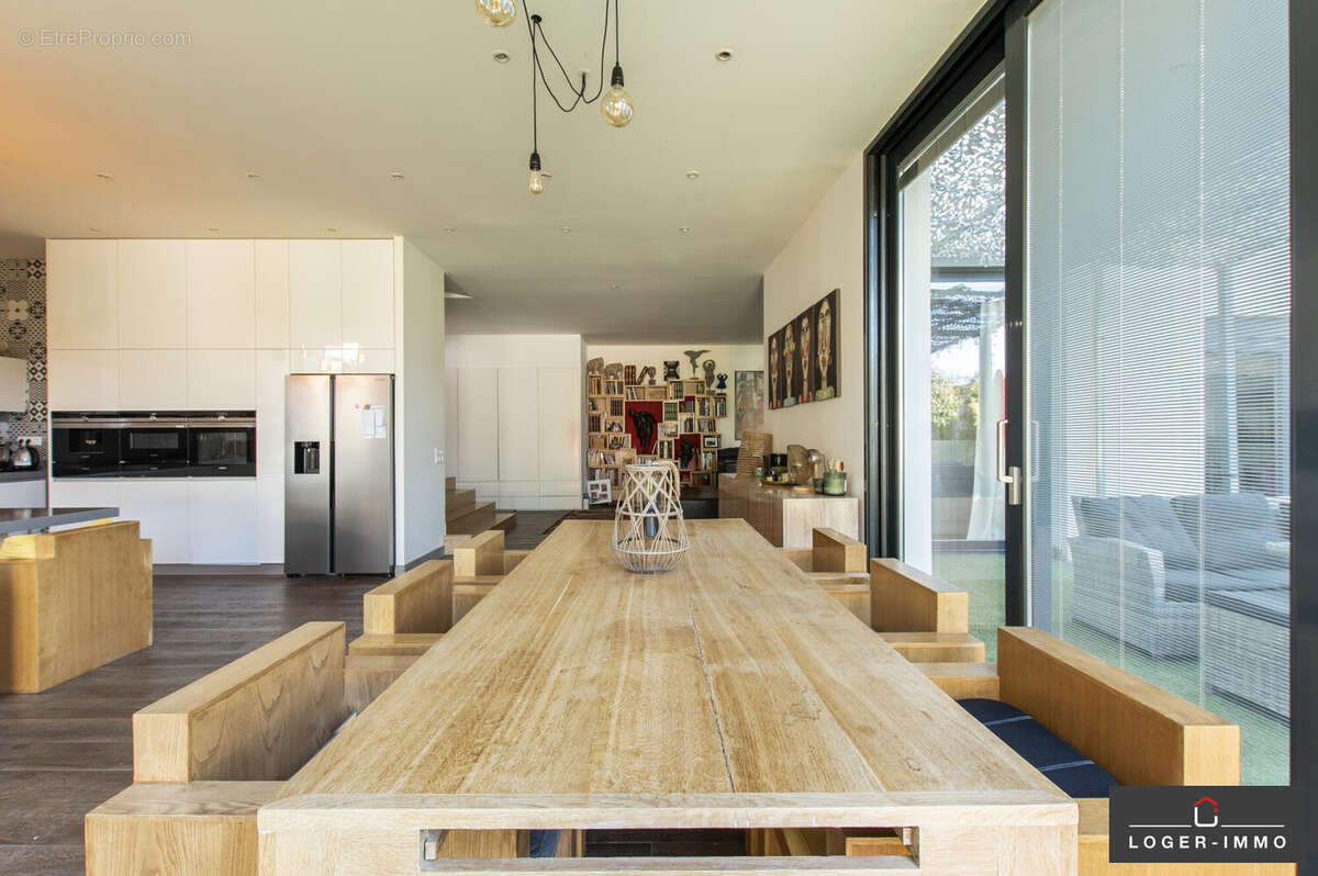 Maison à SAINT-MAUR-DES-FOSSES