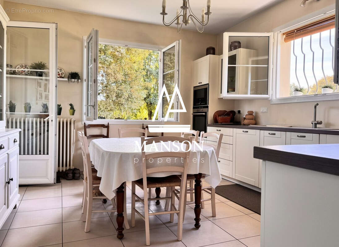 Maison à ROAILLAN