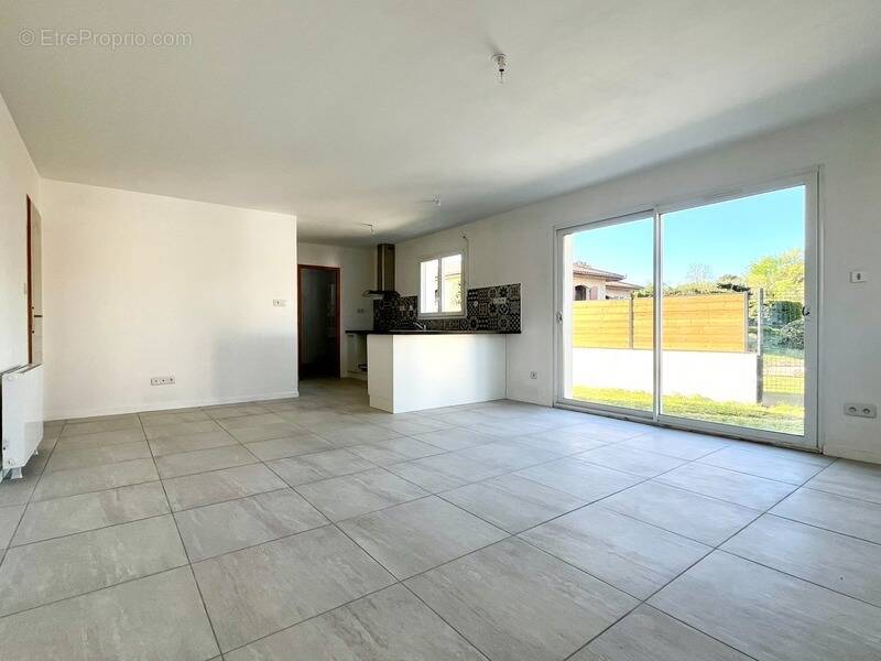 Maison à LE PIAN-MEDOC