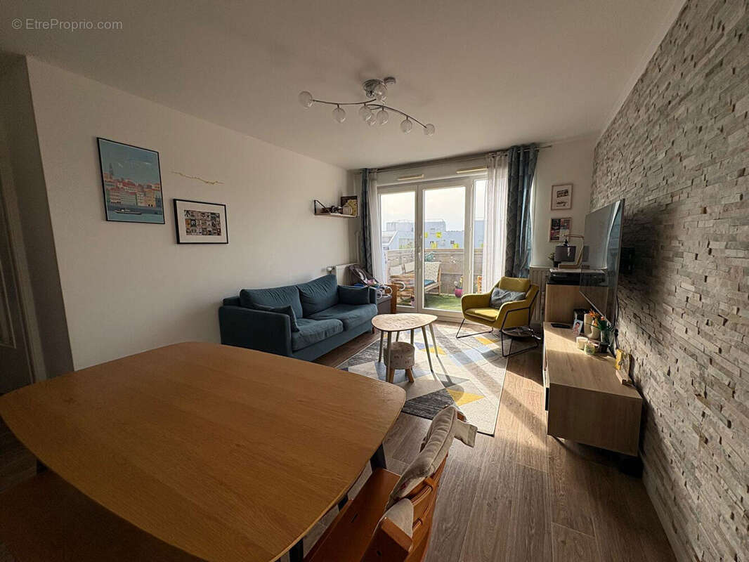 Appartement à CARRIERES-SOUS-POISSY