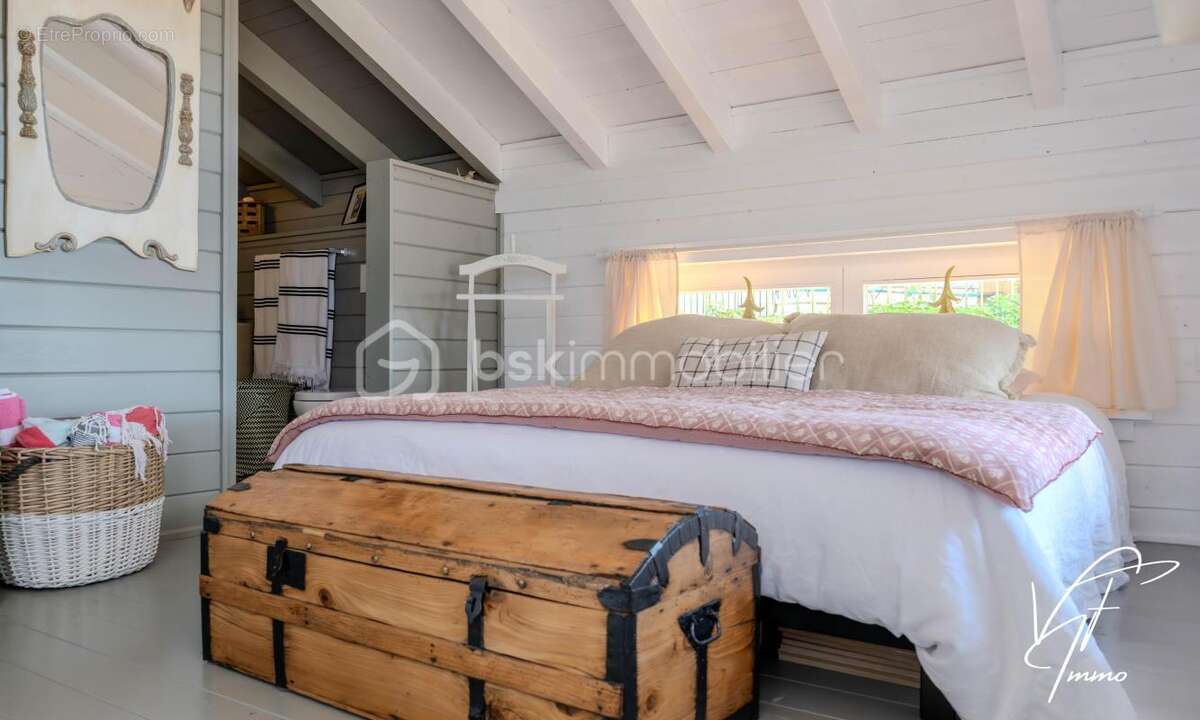 Maison à LE CASTELLET