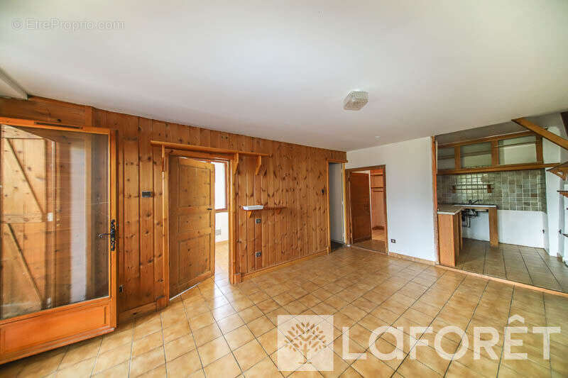 Appartement à RISOUL