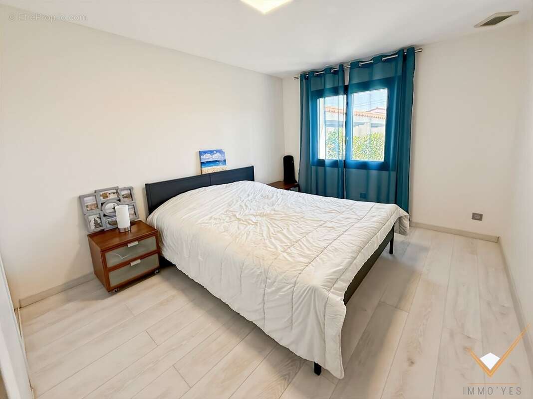 Maison à SAINT-CLAR-DE-RIVIERE