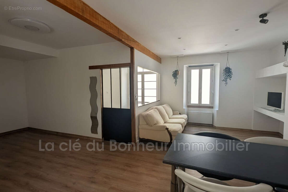 Appartement à RIEZ