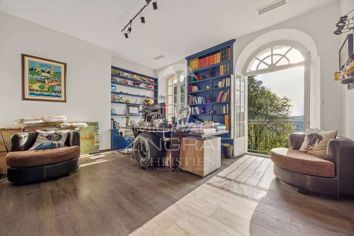 Maison à LA COLLE-SUR-LOUP