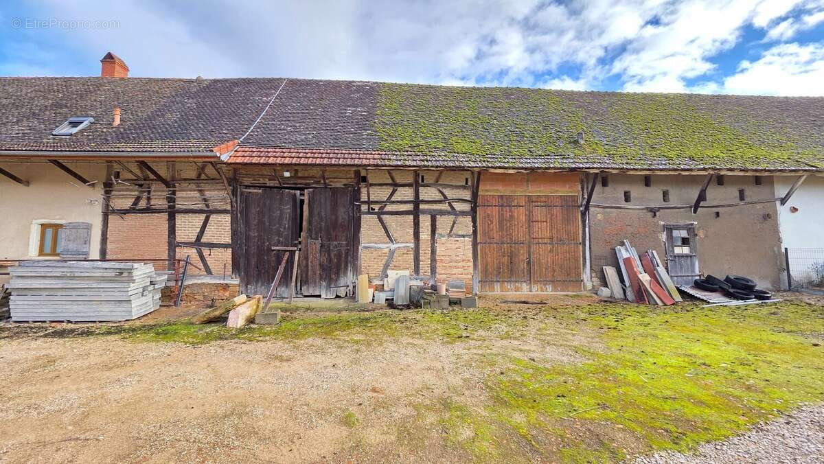Maison à SIMANDRE