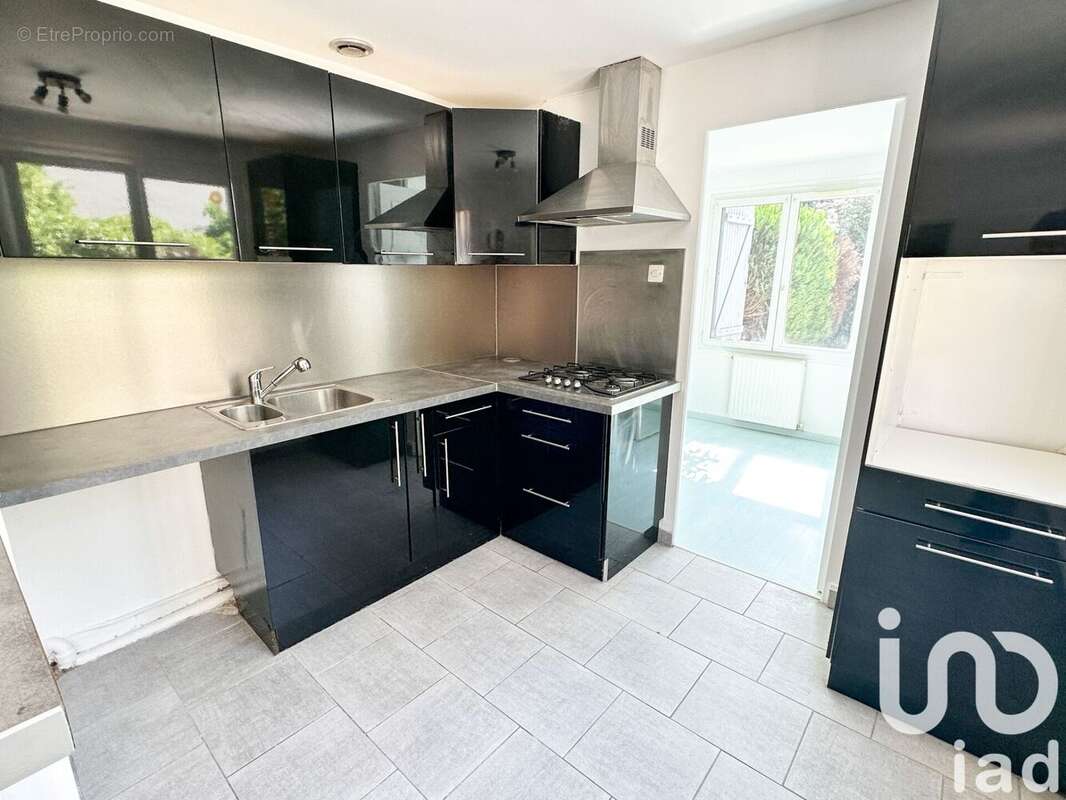 Photo 9 - Maison à DAMMARIE-LES-LYS