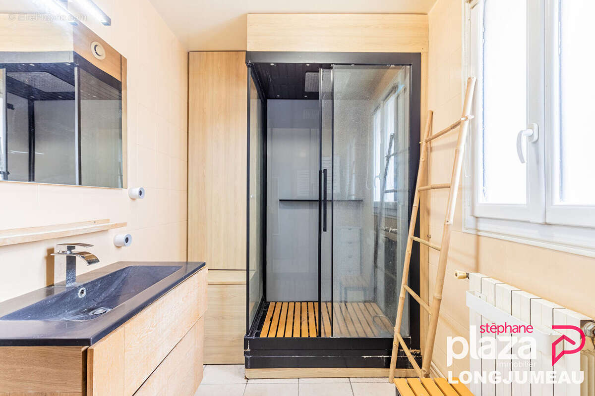 Maison à SAULX-LES-CHARTREUX