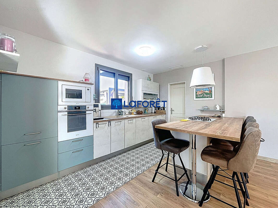 Maison à CARQUEIRANNE