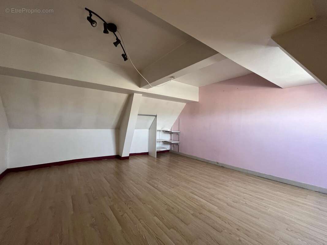 Maison à MONTIGNY-EN-GOHELLE