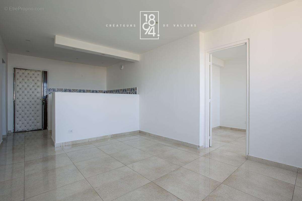 Appartement à MARSEILLE-10E