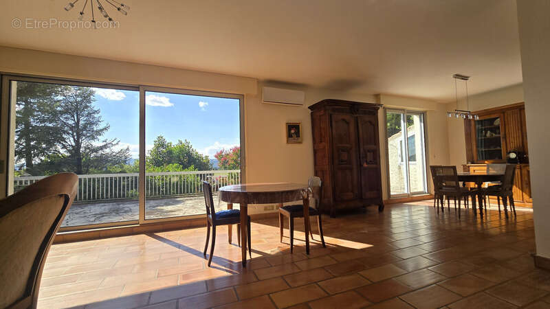 Maison à LIVRON-SUR-DROME