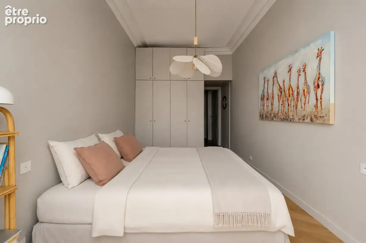 Appartement traversant calme et lumineux PARIS 1er — MARCHÉ SAINT-HONORÉ / PLACE VENDÔME - photo 13