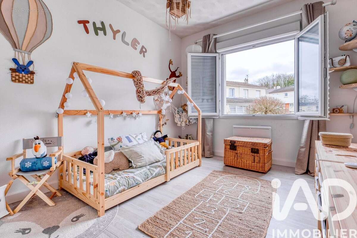 Photo 5 - Maison à CLAYE-SOUILLY