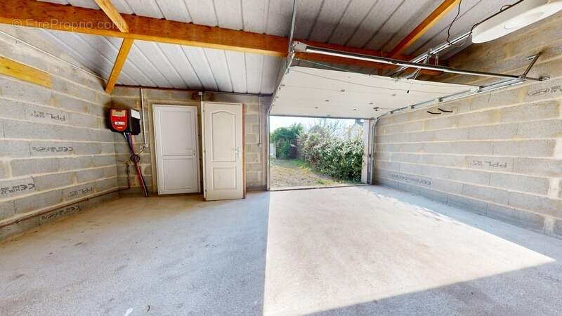 Maison à SAINT-MARS-DU-DESERT